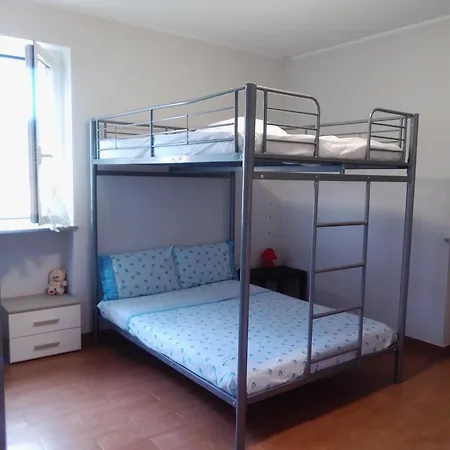 Hotel La Quercia Fiorita Trivolzio Habitación foto