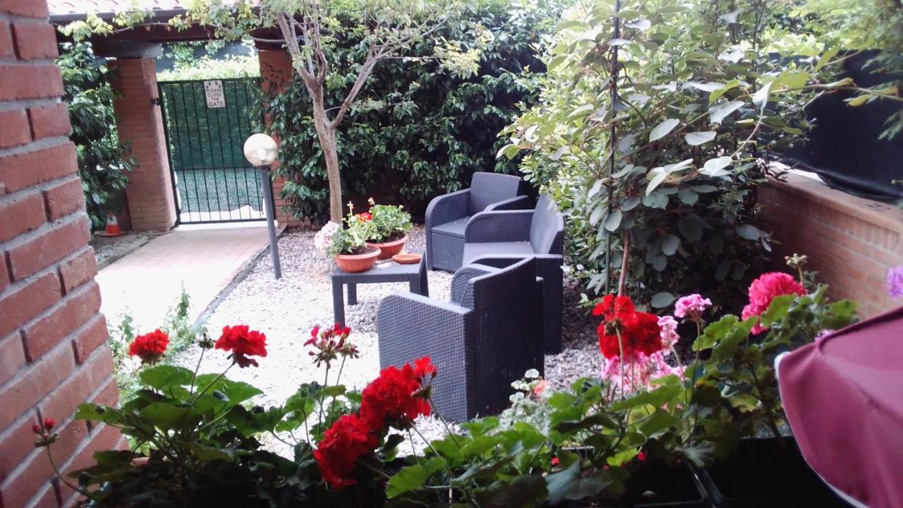 La Quercia Fiorita Guest house Trivolzio